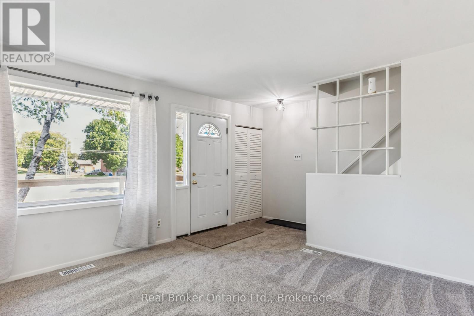 499 Krug Street, Kitchener, Ontario  N2B 1L2 - Photo 11 - X13101562