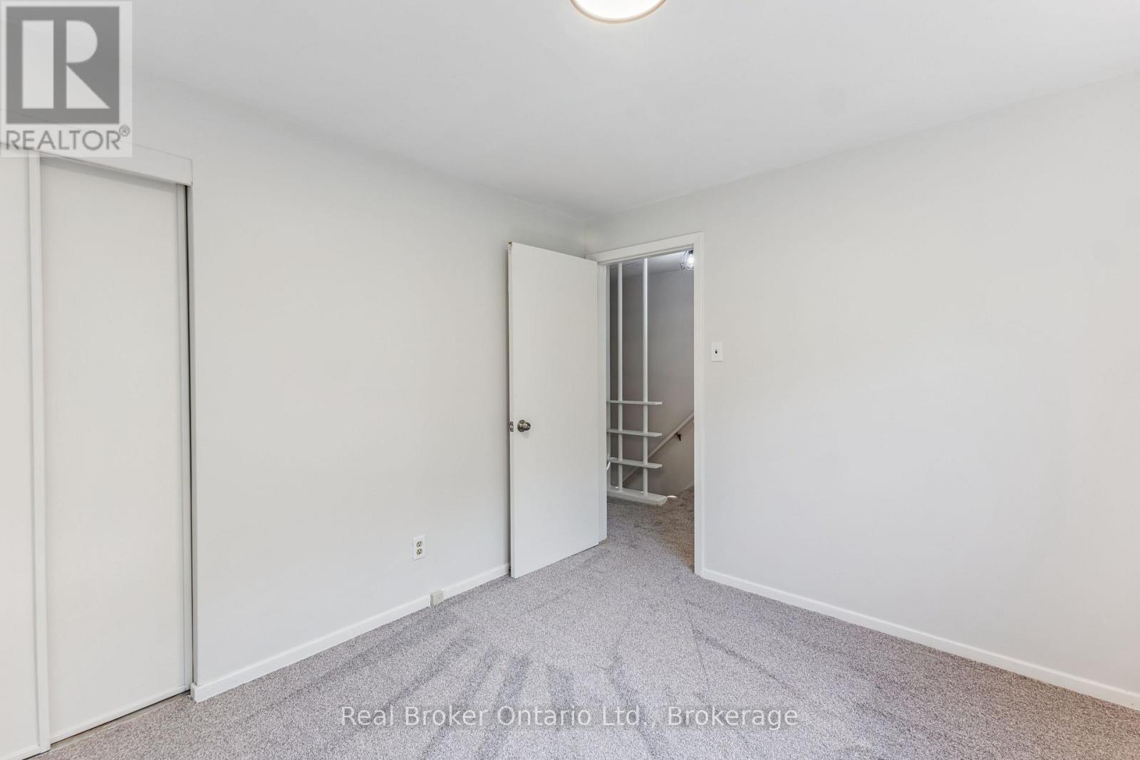 499 Krug Street, Kitchener, Ontario  N2B 1L2 - Photo 19 - X13101562