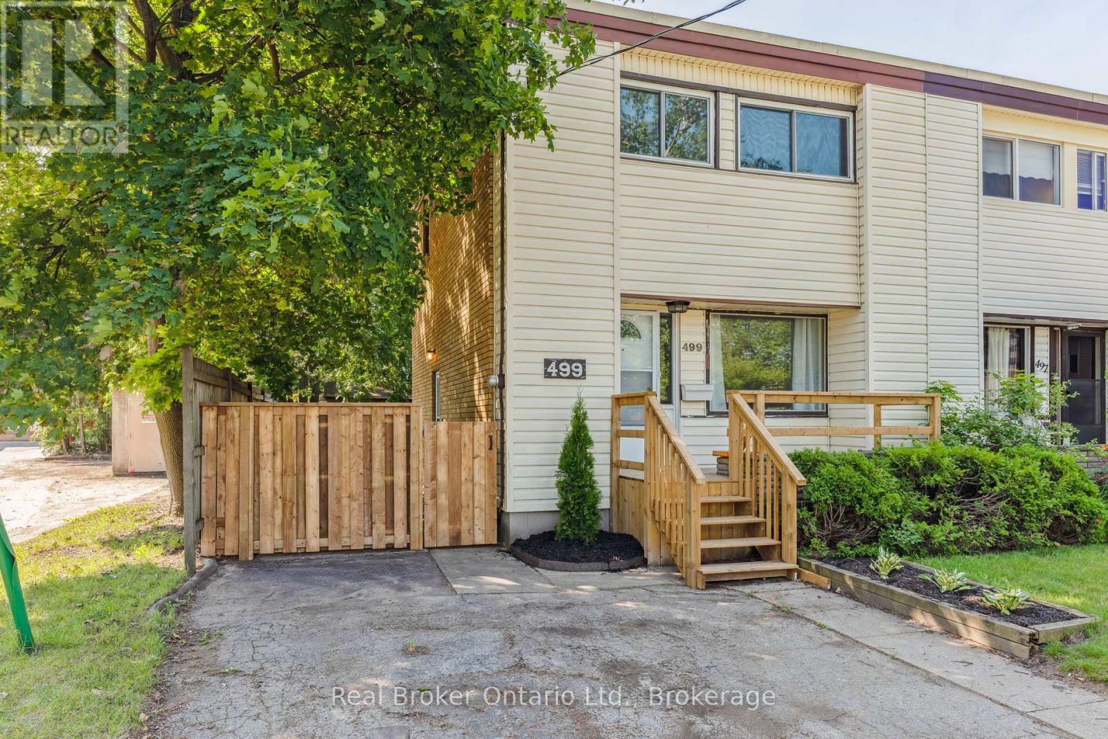 499 Krug Street, Kitchener, Ontario  N2B 1L2 - Photo 2 - X13101562