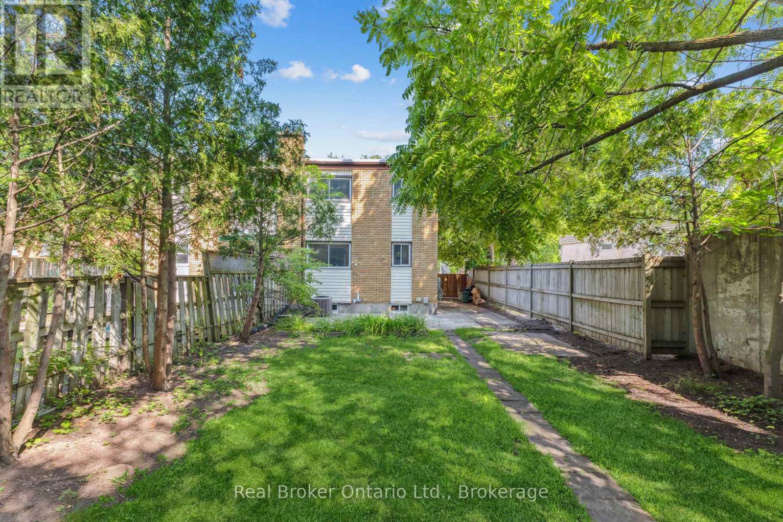 499 Krug Street, Kitchener, Ontario  N2B 1L2 - Photo 34 - X13101562