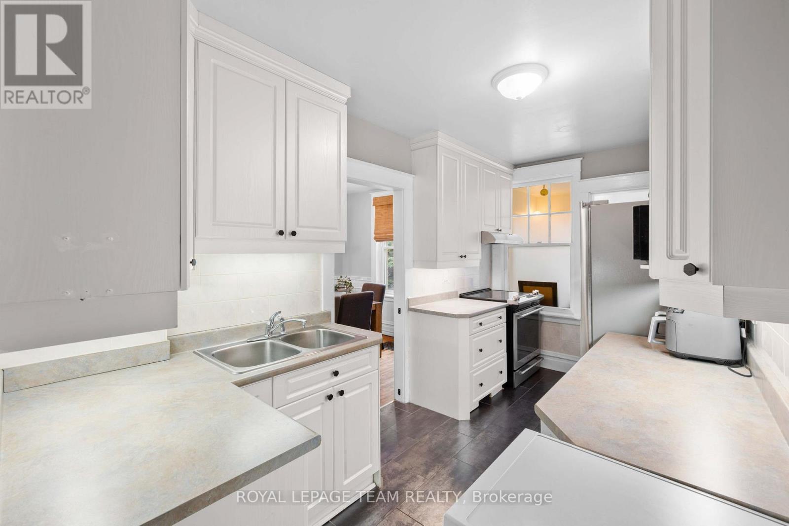 112 Fairmont Avenue, Ottawa, Ontario  K1Y 1X6 - Photo 12 - X13101150