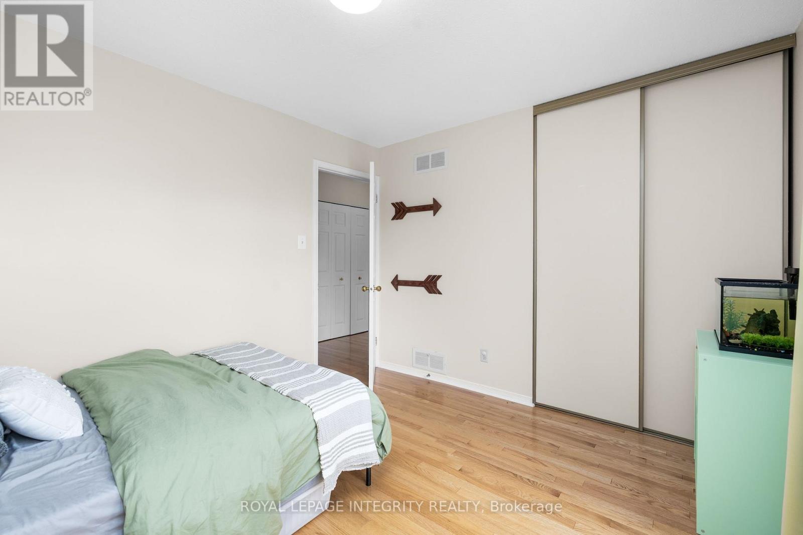 4 Hackett Street, Ottawa, Ontario  K1V 0P8 - Photo 23 - X13101228