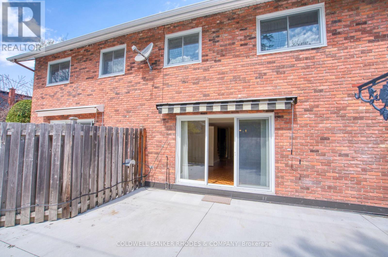 9 - 215 Mackay Street, Ottawa, Ontario  K1M 2B6 - Photo 31 - X13101282
