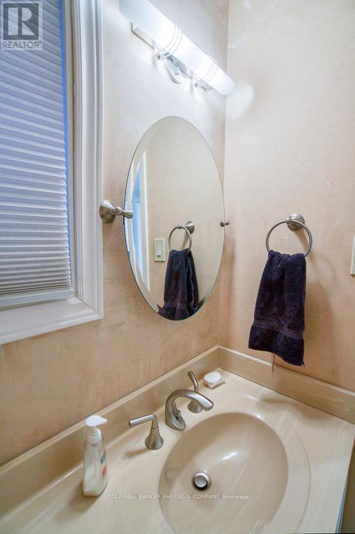 9 - 215 Mackay Street, Ottawa, Ontario  K1M 2B6 - Photo 6 - X13101282