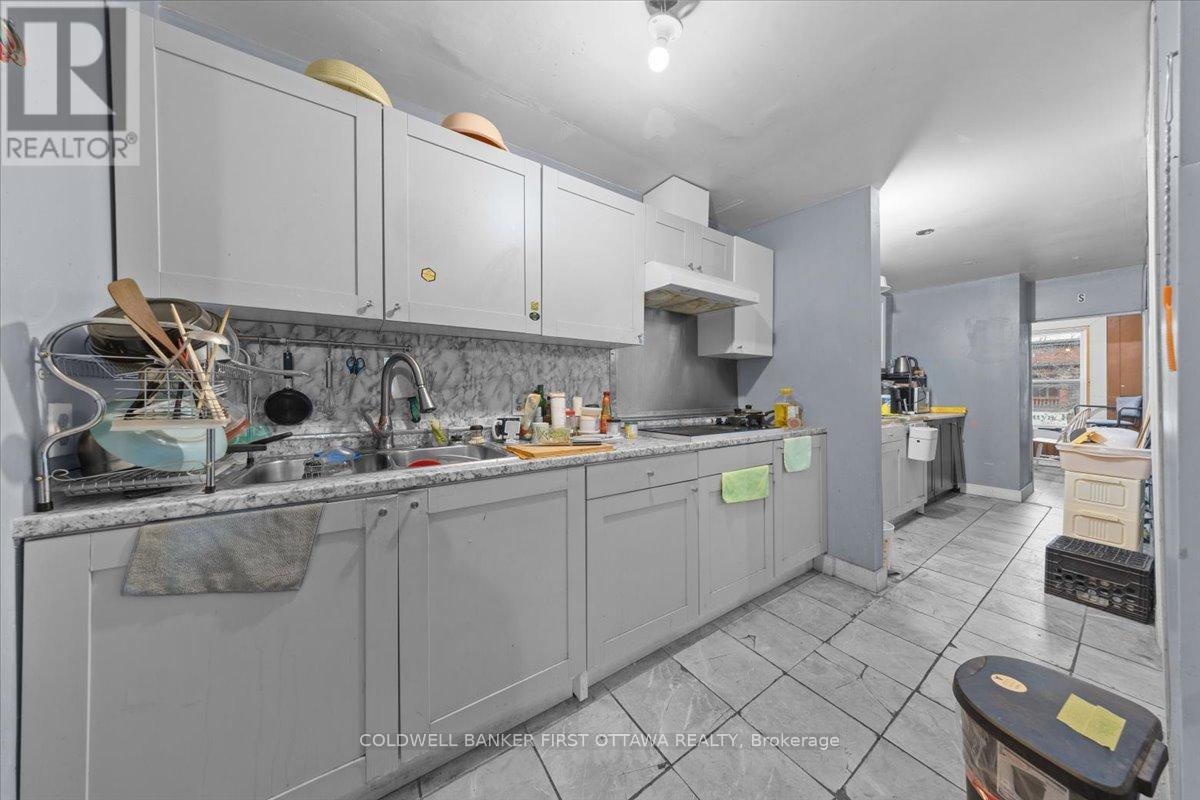 827 Somerset Street W, Ottawa, Ontario  K1R 6R4 - Photo 20 - X13101360