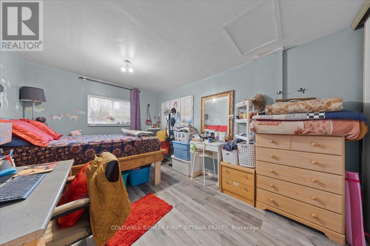 827 Somerset Street W, Ottawa, Ontario  K1R 6R4 - Photo 23 - X13101360