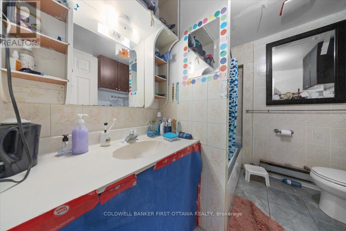 827 Somerset Street W, Ottawa, Ontario  K1R 6R4 - Photo 26 - X13101360