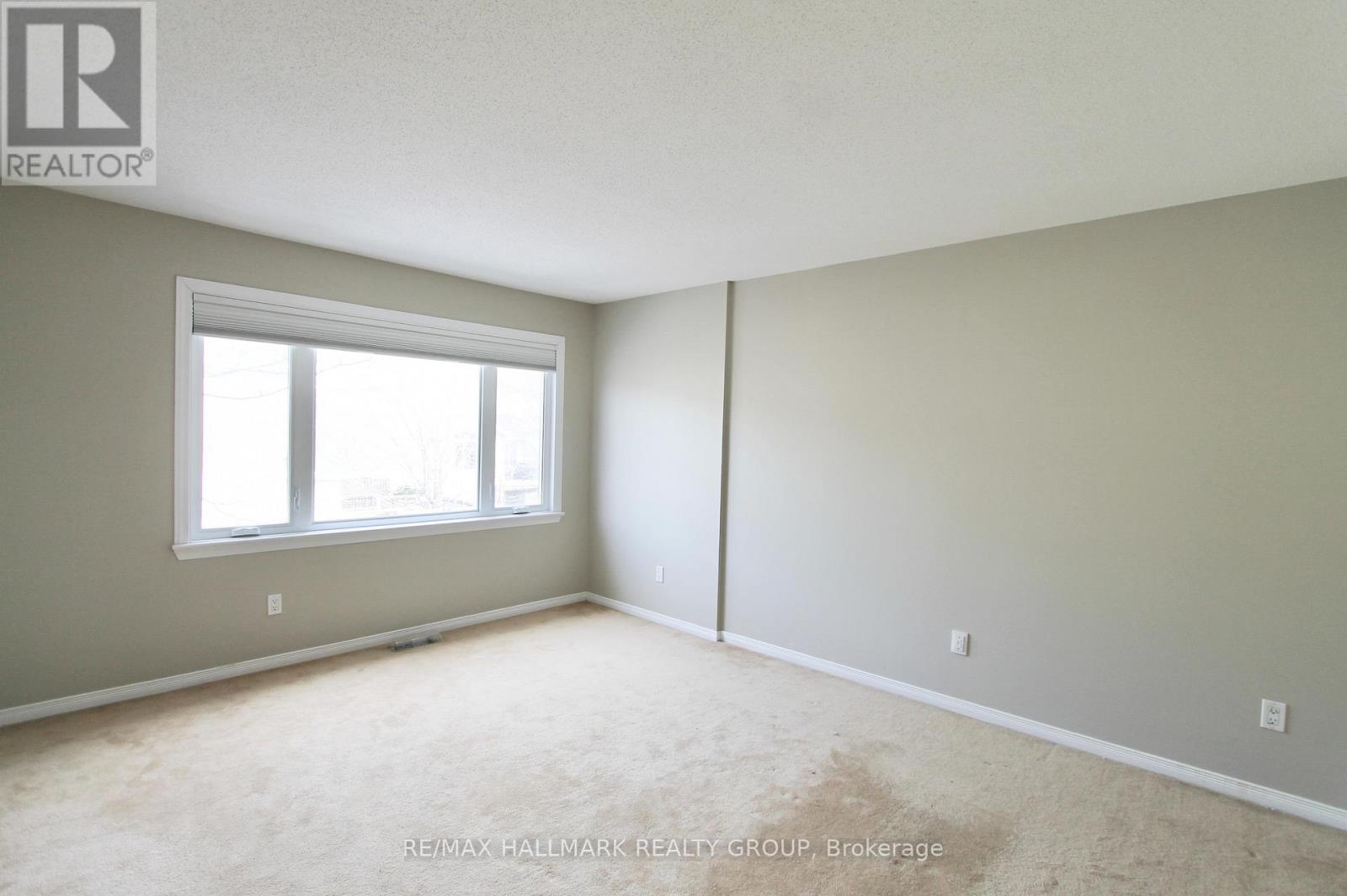 55 Maxton Private, Ottawa, Ontario  K1J 1J1 - Photo 12 - X13101376