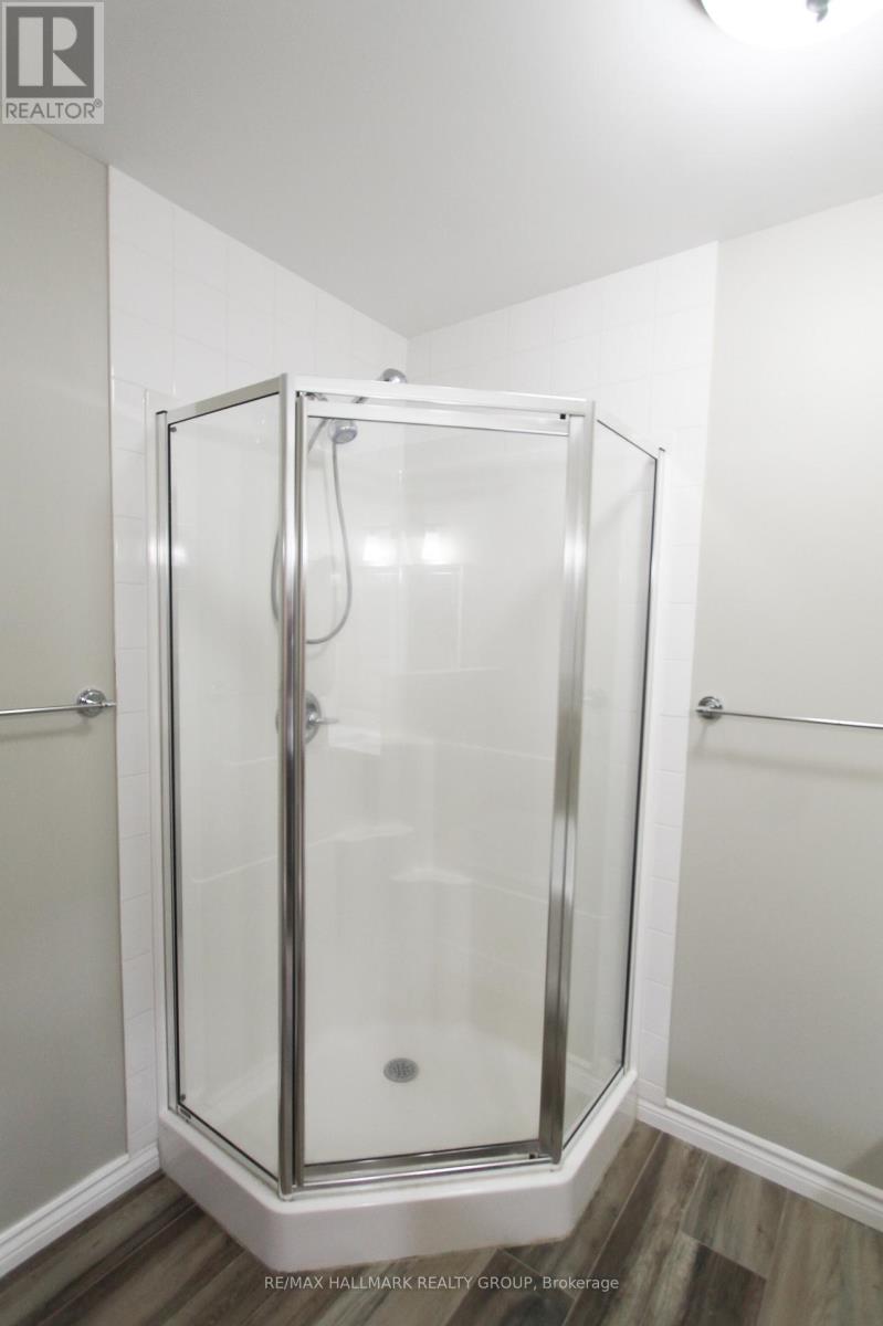 55 Maxton Private, Ottawa, Ontario  K1J 1J1 - Photo 17 - X13101376