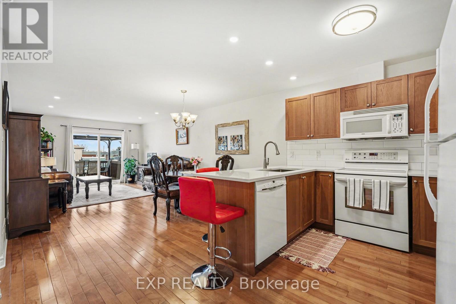 46 Frieday Street, Arnprior, Ontario  K7S 0A6 - Photo 4 - X13101382