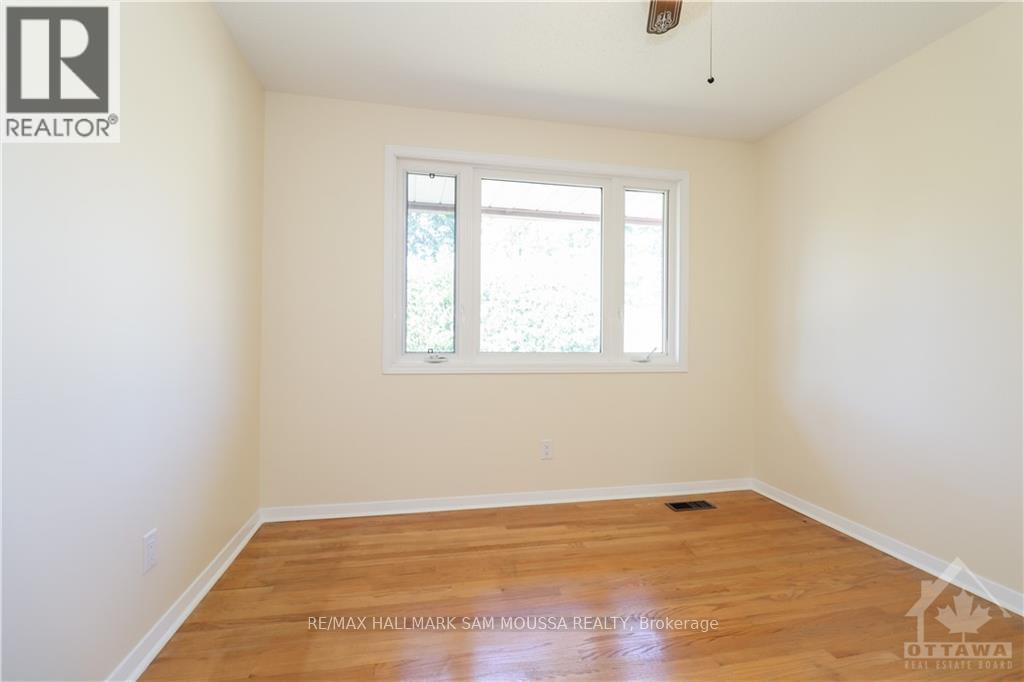 761 Garner Avenue, Ottawa, Ontario  K1V 6M5 - Photo 15 - X13101532