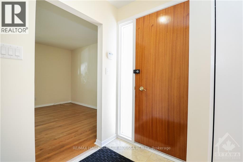 761 Garner Avenue, Ottawa, Ontario  K1V 6M5 - Photo 5 - X13101532