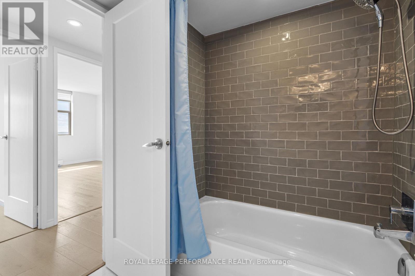 1606 - 2760 Carousel Crescent, Ottawa, Ontario  K1T 2N4 - Photo 26 - X13101564