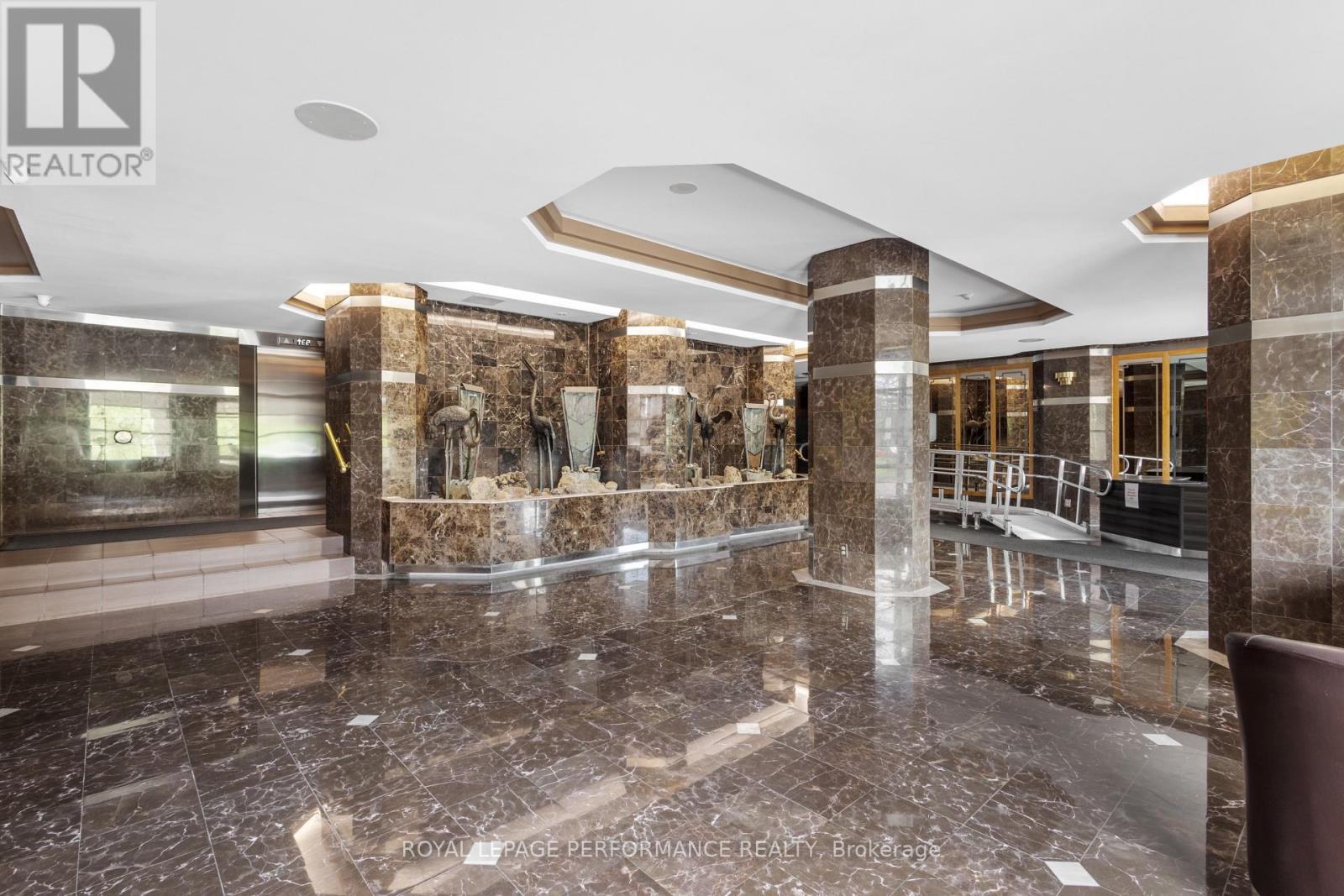 1606 - 2760 Carousel Crescent, Ottawa, Ontario  K1T 2N4 - Photo 4 - X13101564