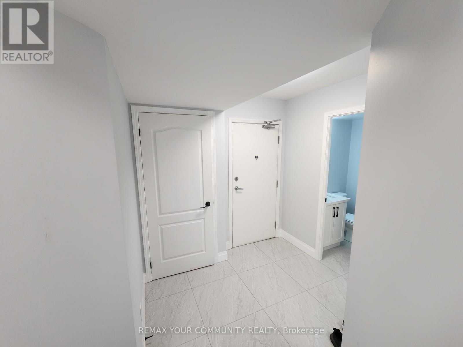 201 - 1 Rean Drive, Toronto, Ontario  M2K 3C1 - Photo 16 - C13101260