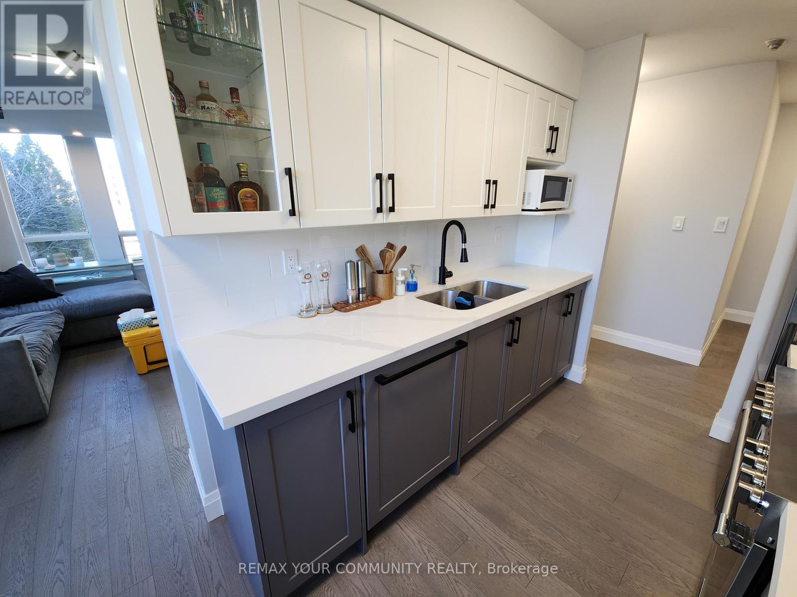 201 - 1 Rean Drive, Toronto, Ontario  M2K 3C1 - Photo 5 - C13101260