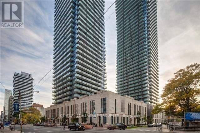 603 - 65 ST. MARY STREET, Toronto, Ontario