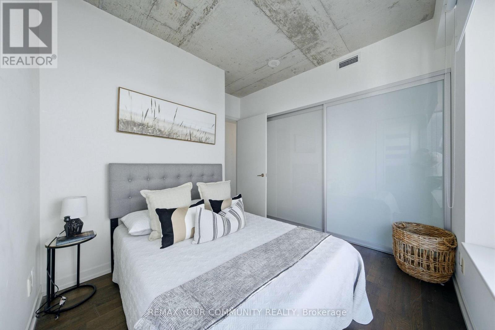 1307 - 95 Bathurst Street, Toronto, Ontario  M5V 0H7 - Photo 14 - C13101394