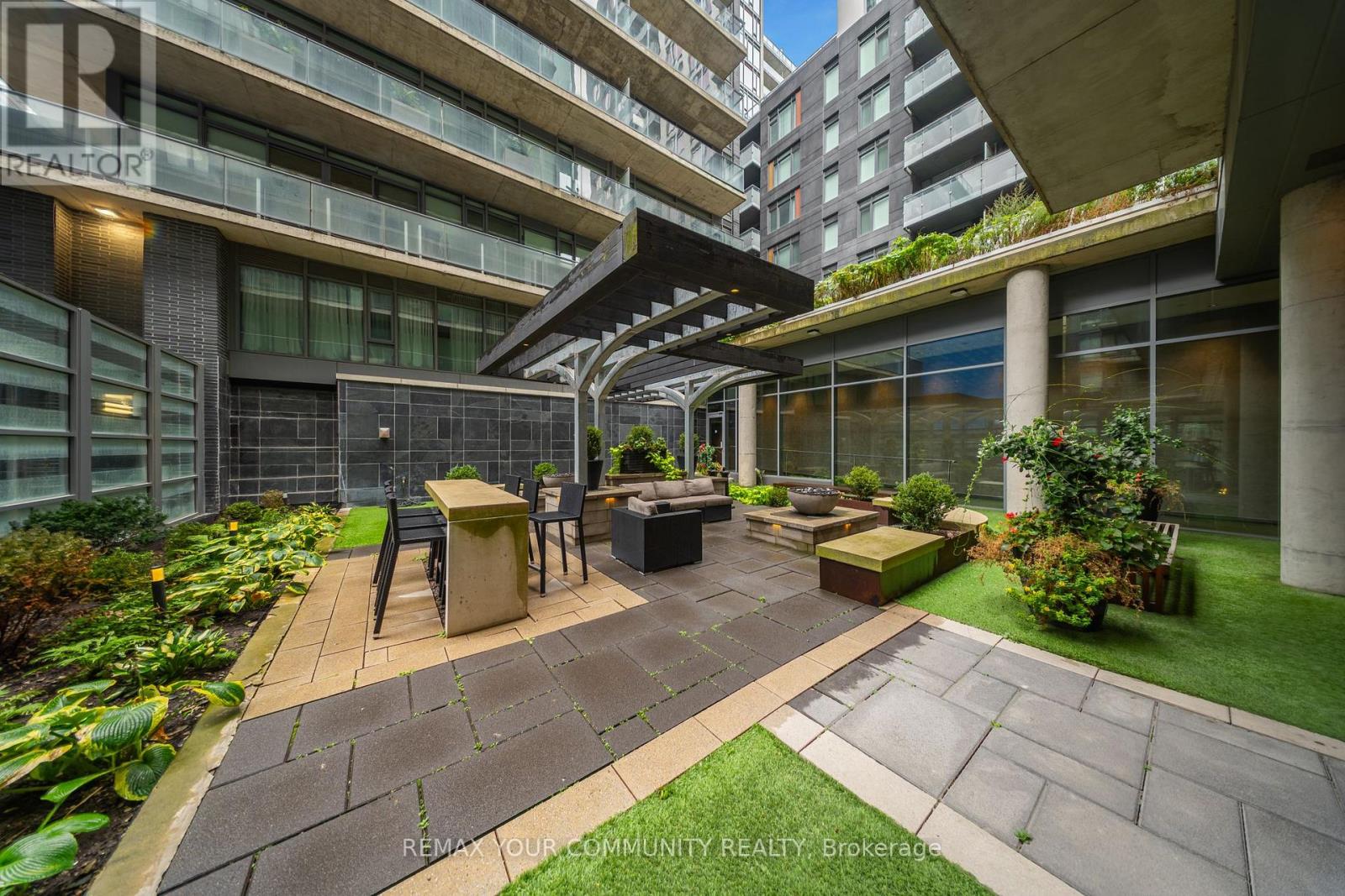 1307 - 95 Bathurst Street, Toronto, Ontario  M5V 0H7 - Photo 23 - C13101394