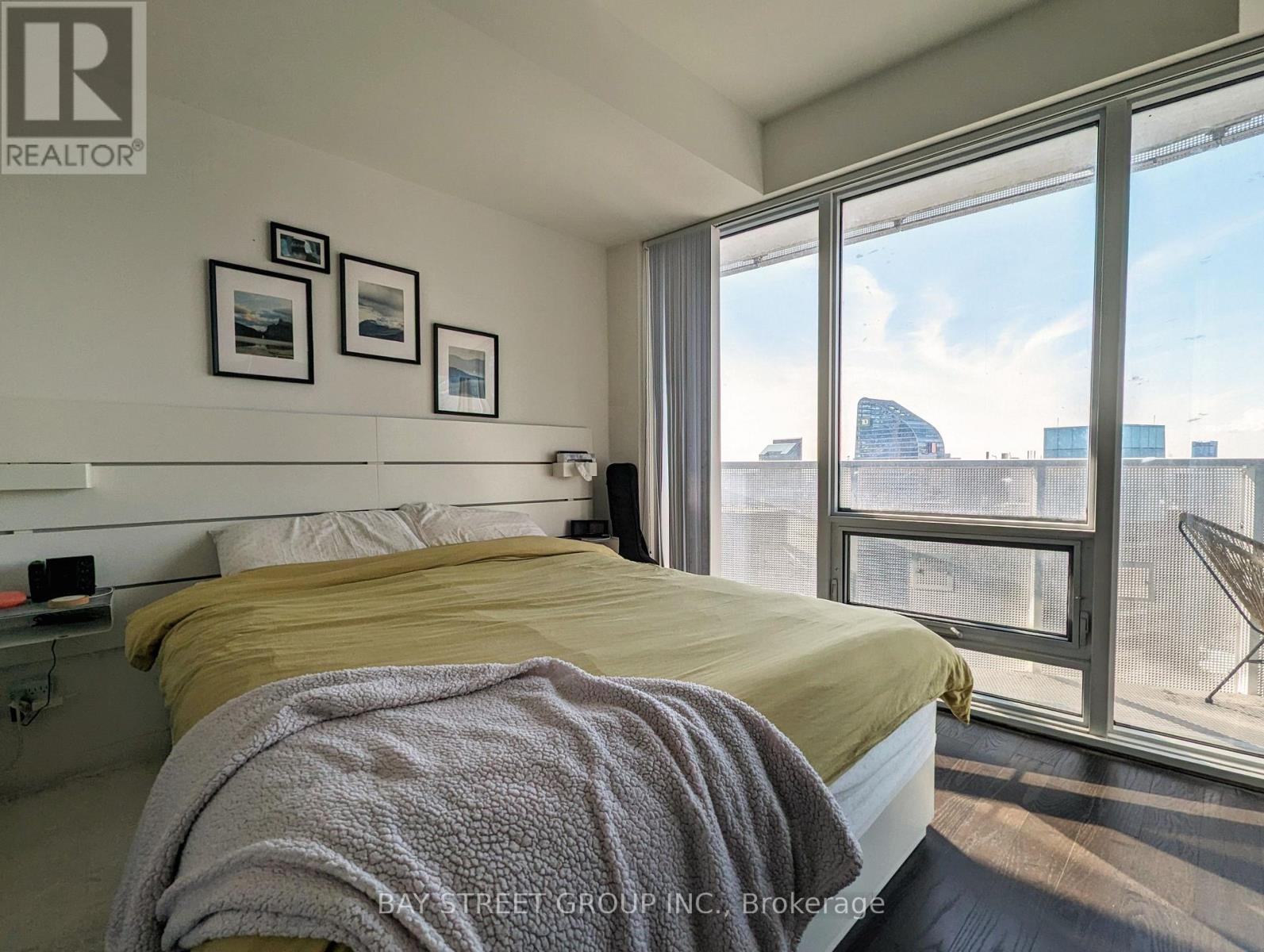 6103 - 100 Harbour Street, Toronto, Ontario  M5J 0B5 - Photo 9 - C13101440
