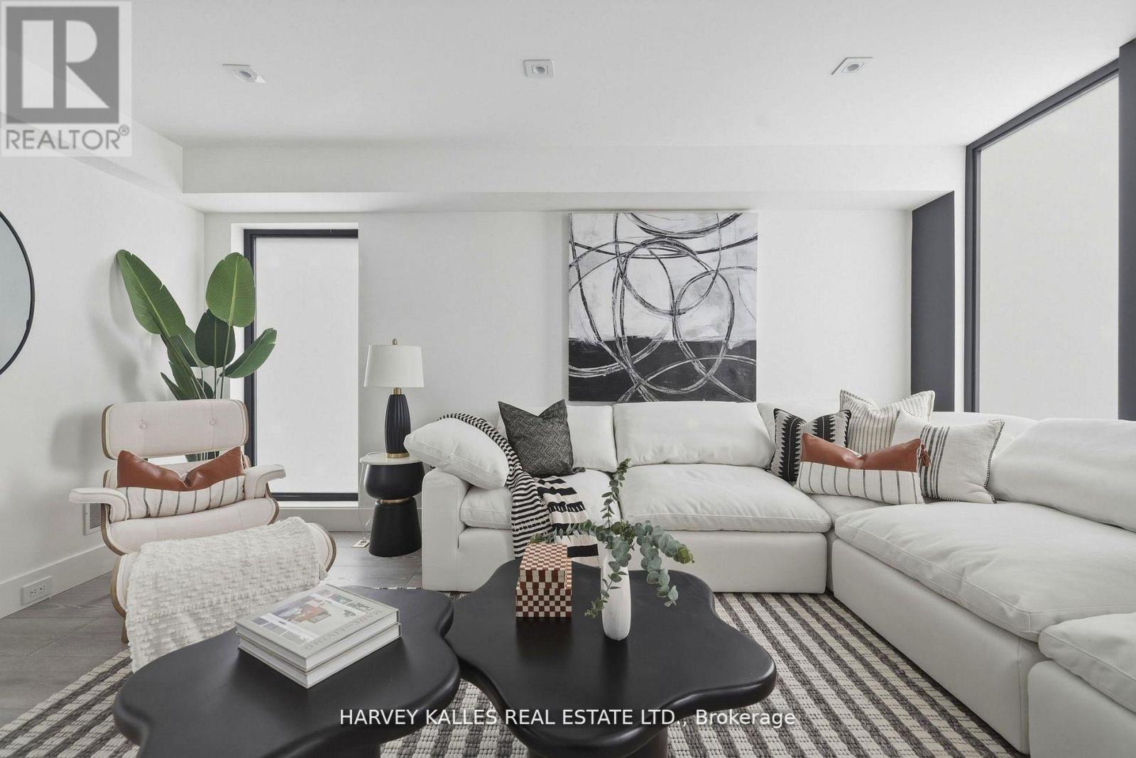 41 Berryman Street, Toronto, Ontario  M5R 1M7 - Photo 23 - C13101514