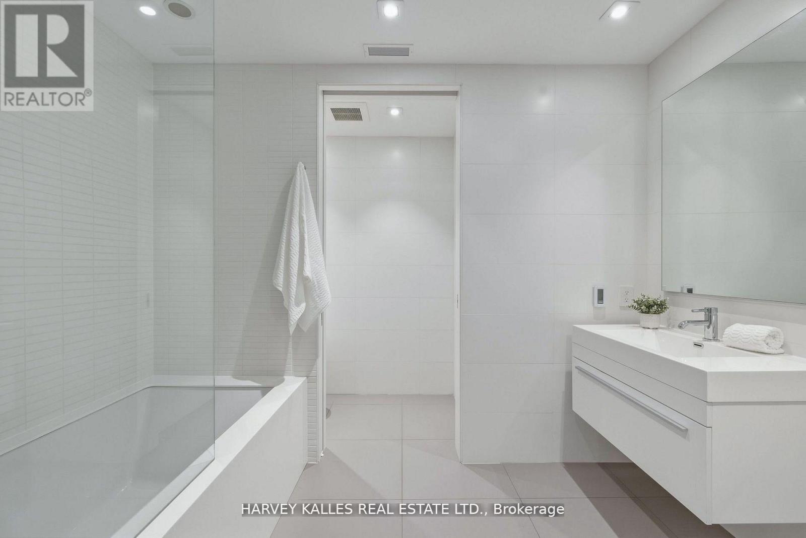 41 Berryman Street, Toronto, Ontario  M5R 1M7 - Photo 40 - C13101514