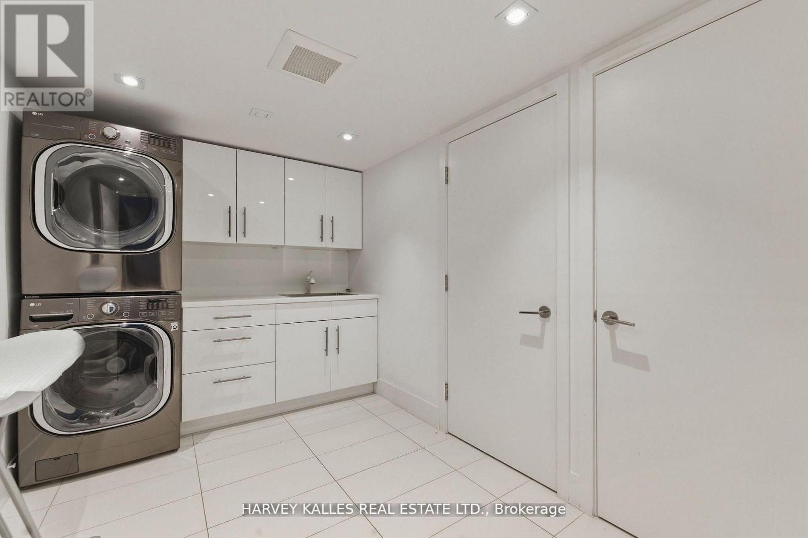 41 Berryman Street, Toronto, Ontario  M5R 1M7 - Photo 47 - C13101514