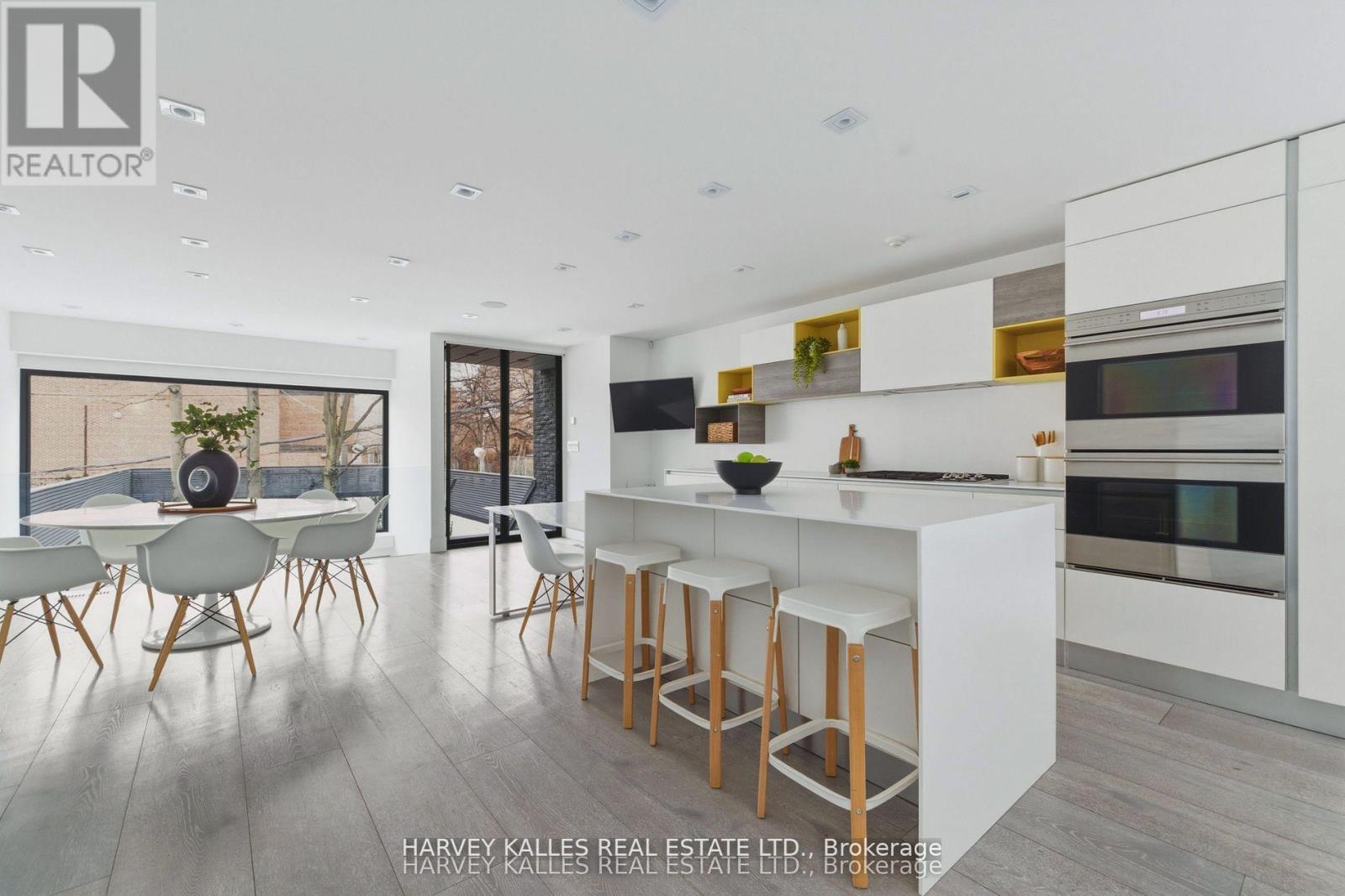 41 Berryman Street, Toronto, Ontario  M5R 1M7 - Photo 5 - C13101514