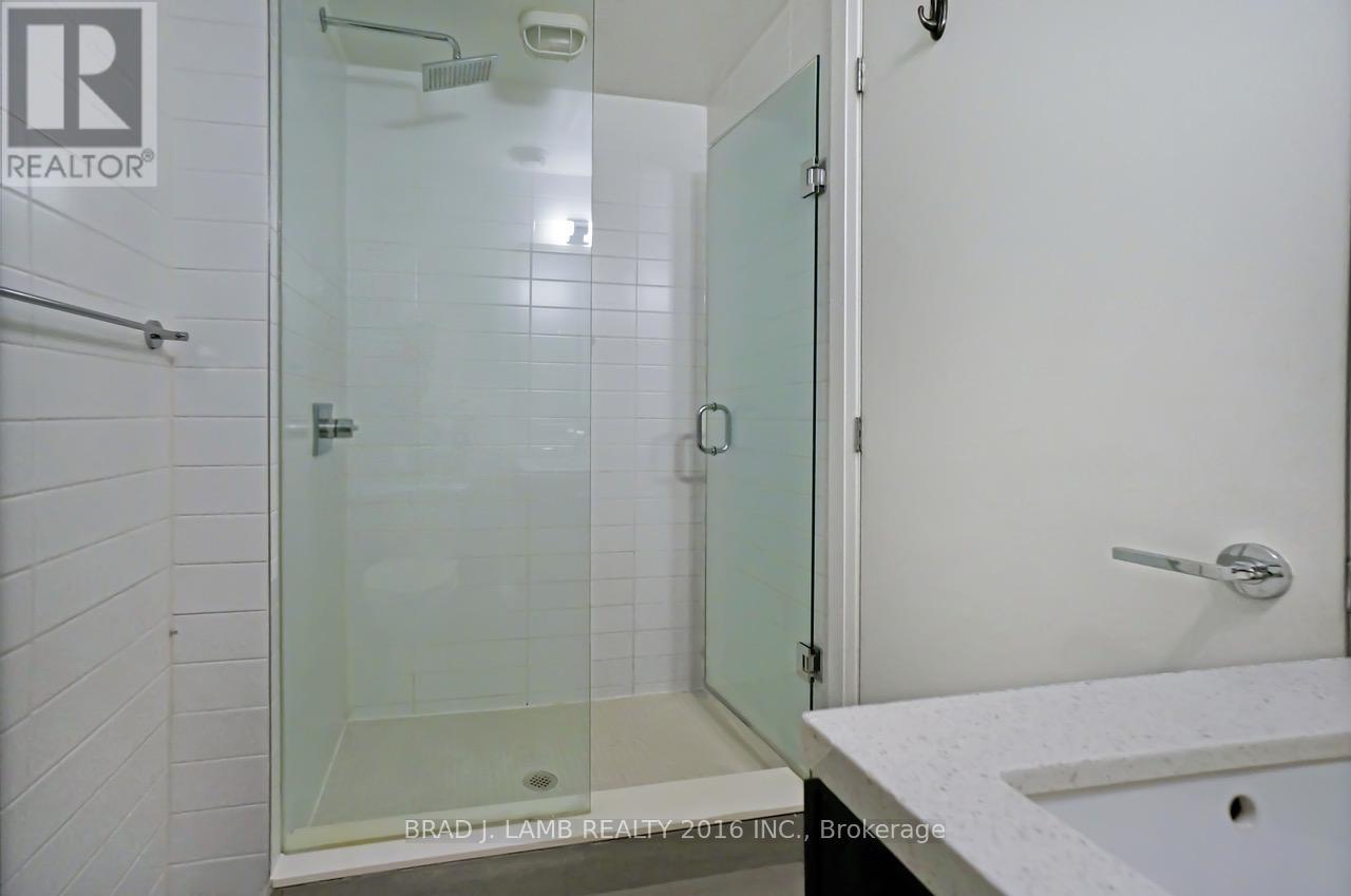 2305 - 224 King Street W, Toronto, Ontario  M5V 1H8 - Photo 12 - C13101566