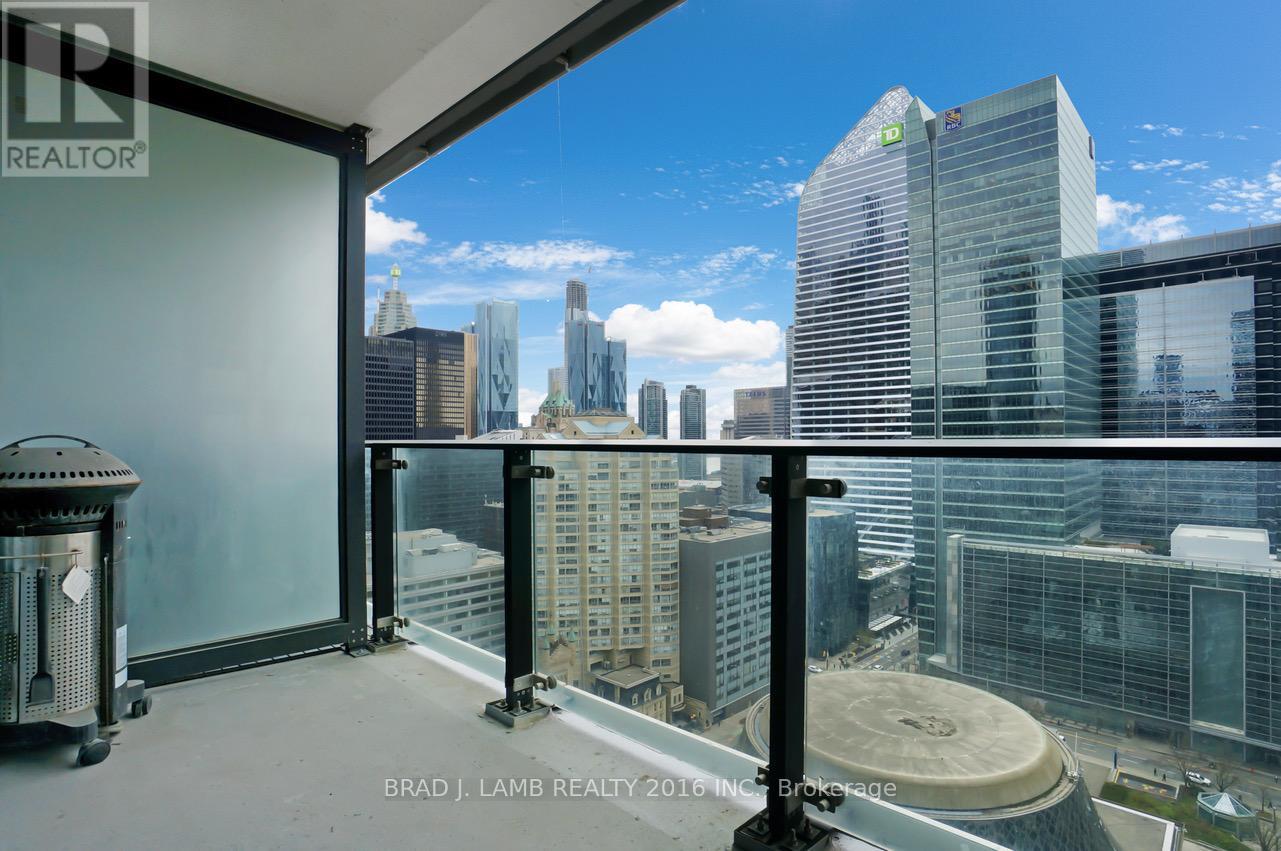 2305 - 224 King Street W, Toronto, Ontario  M5V 1H8 - Photo 2 - C13101566