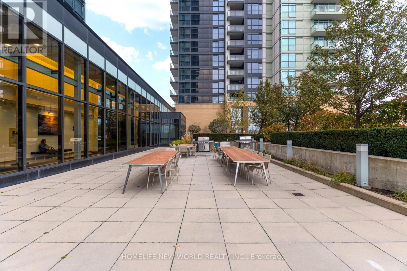 Th2 - 19 Singer Court, Toronto, Ontario  M2K 0B2 - Photo 27 - C13101586