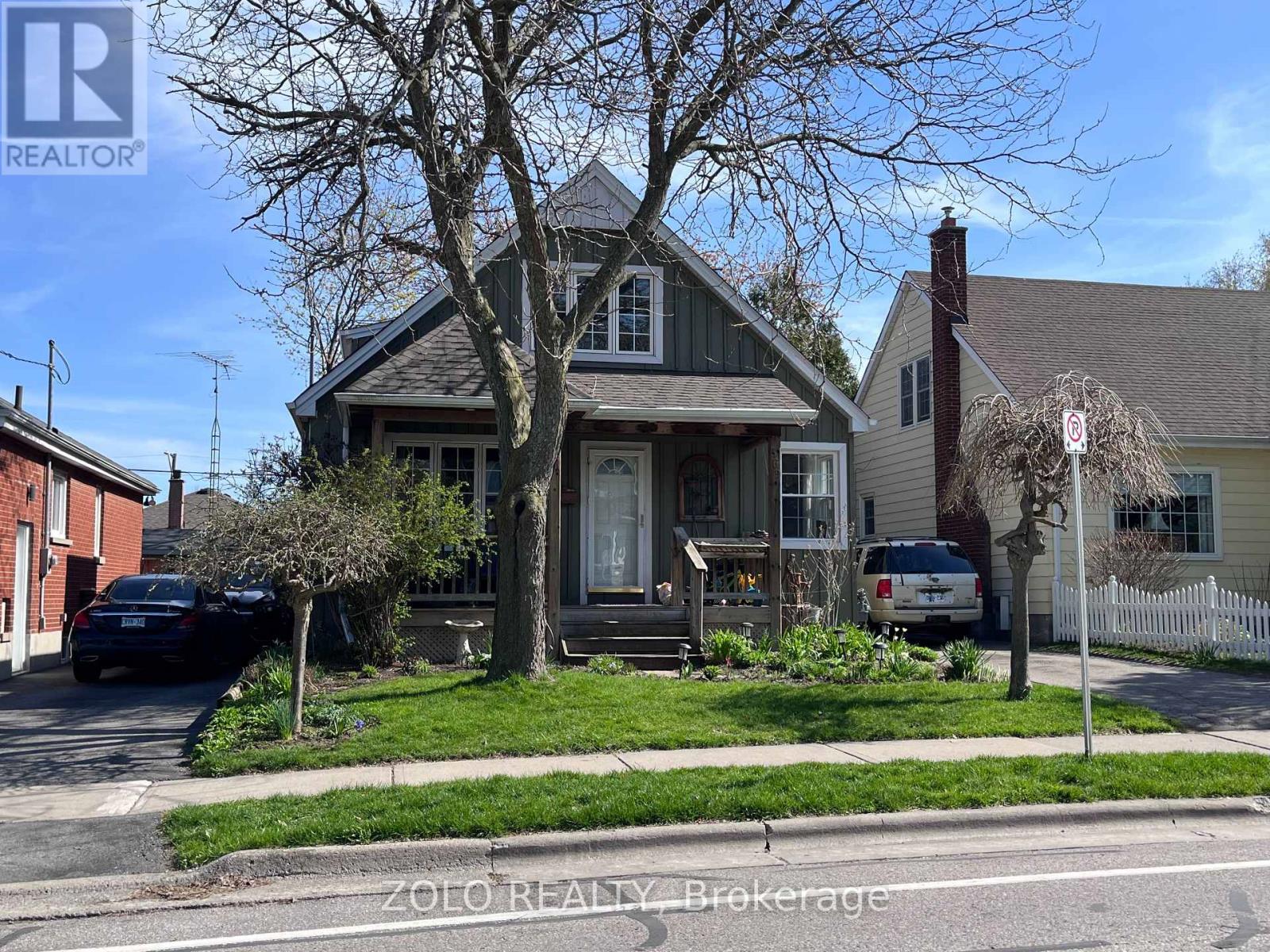 369 ATHOL STREET E, Oshawa, Ontario