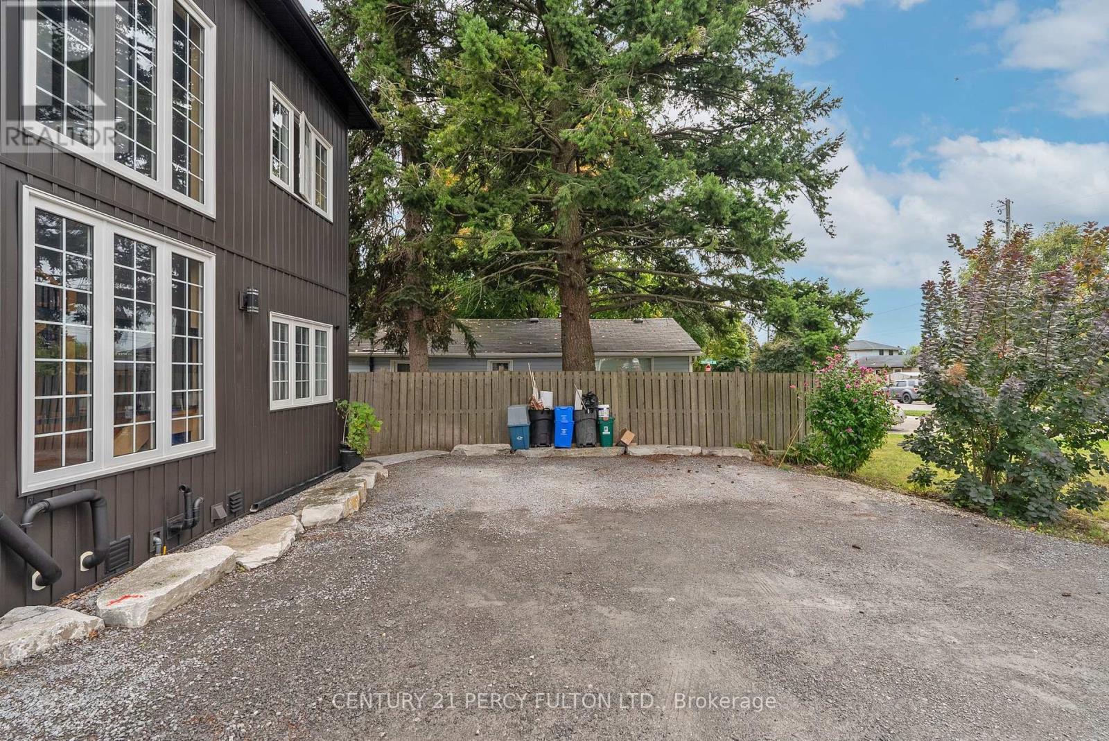 89 Liberty Street S, Clarington, Ontario  L1C 2N9 - Photo 5 - E13101442