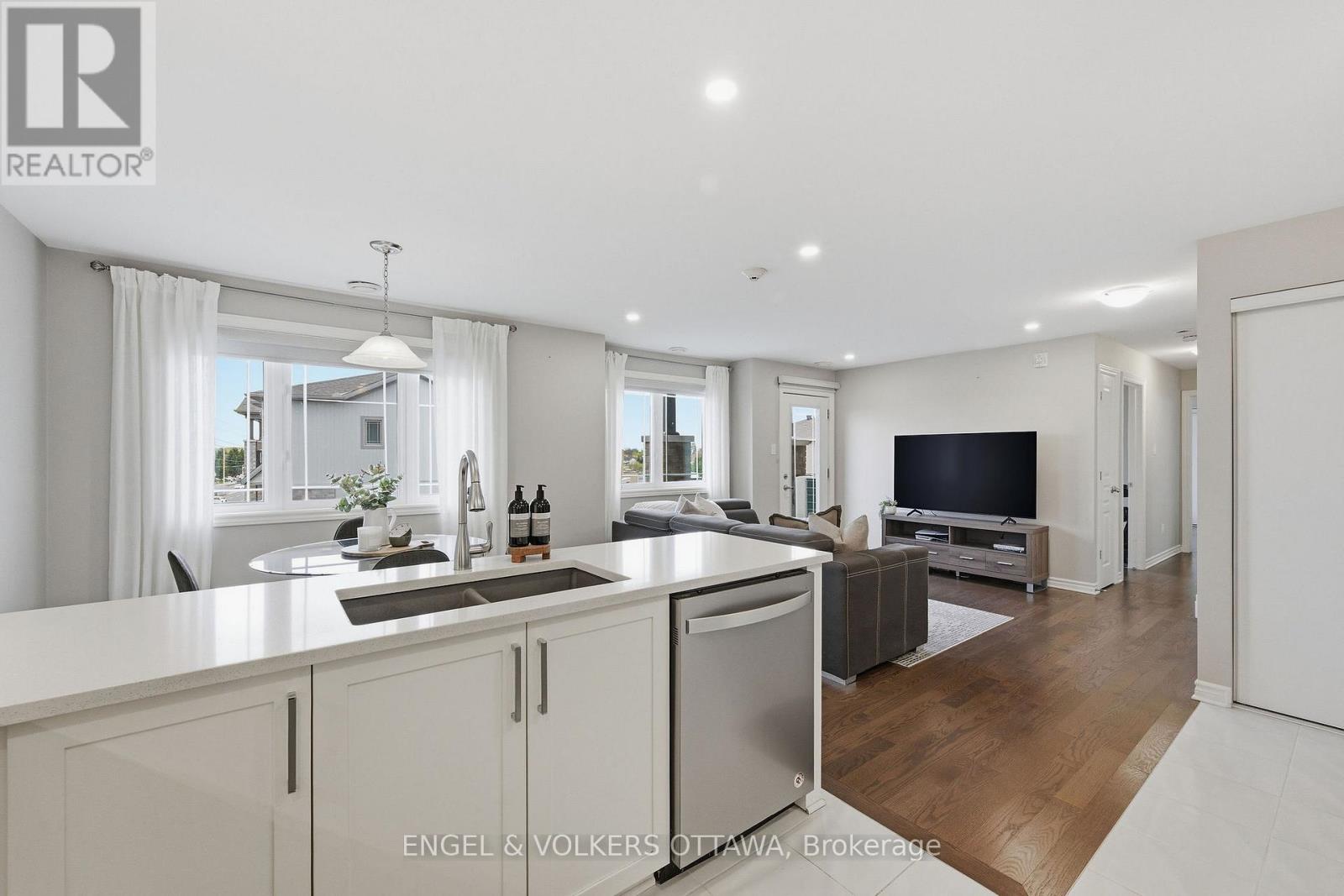 10 - 365 Tribeca Private, Ottawa, Ontario  K2J 6B4 - Photo 11 - X13100596