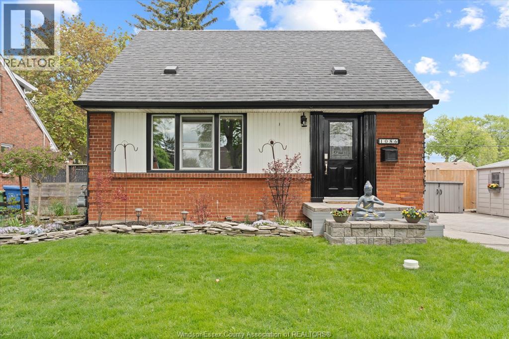 1086 VILLAIRE AVENUE, Windsor, Ontario
