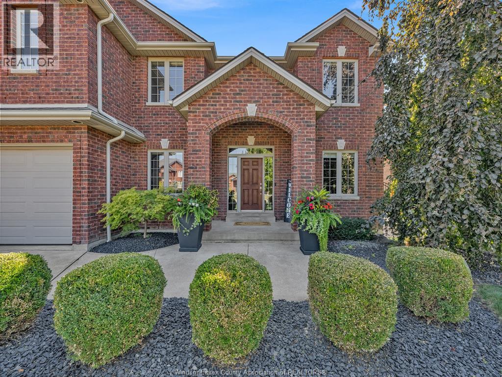 1094 Woodland Crescent, Lakeshore, Ontario  N0R 1A0 - Photo 4 - 26010485