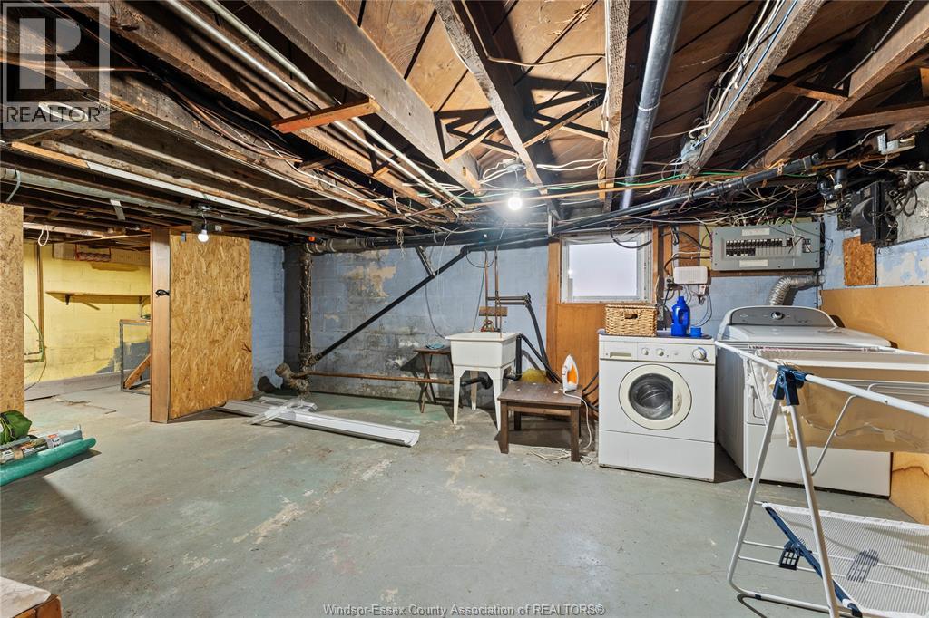 977 Gladstone, Windsor, Ontario  N9A 2R5 - Photo 27 - 26010454
