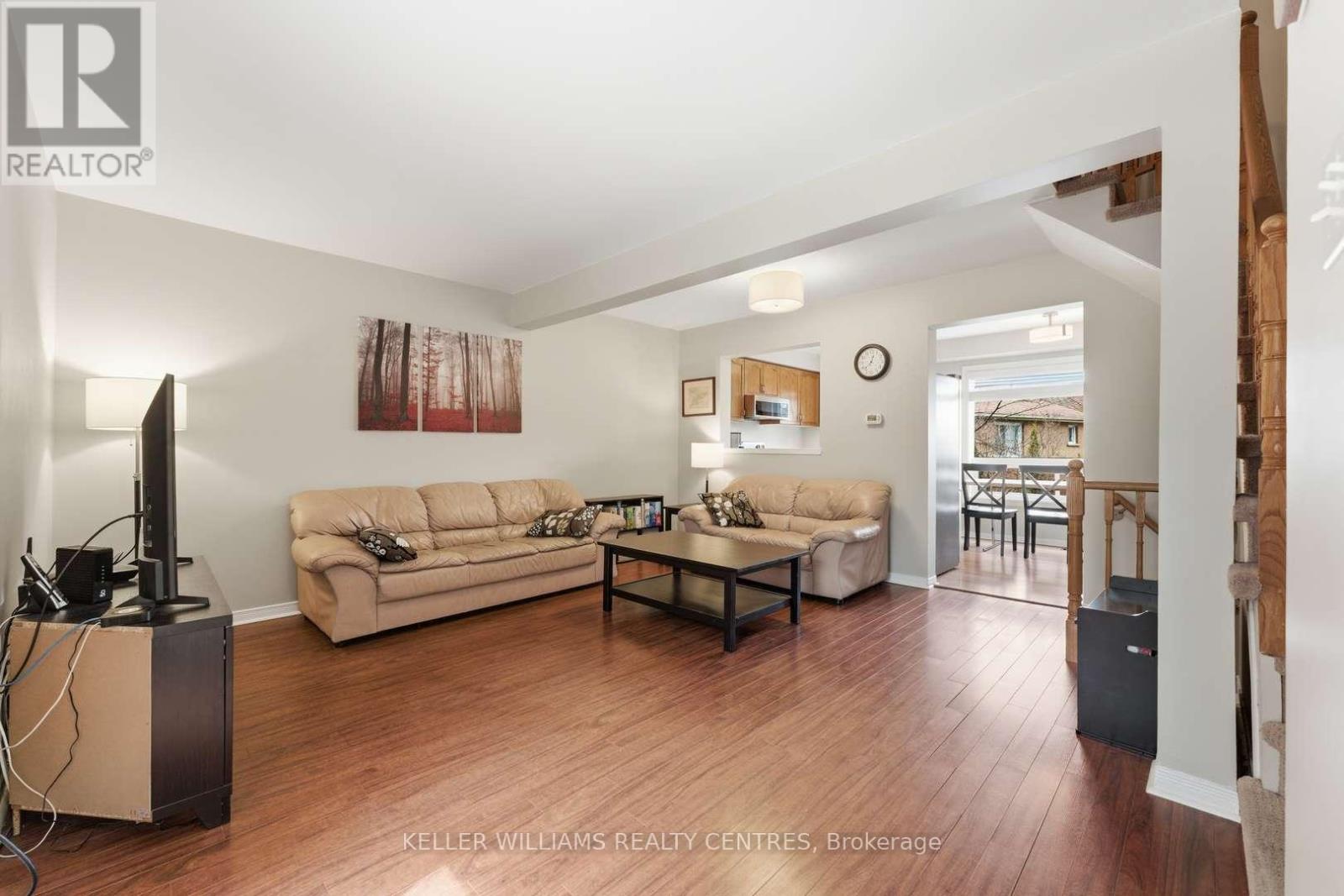 22 Ross Linton Drive, Aurora, Ontario  L4G 6T3 - Photo 2 - N13101272