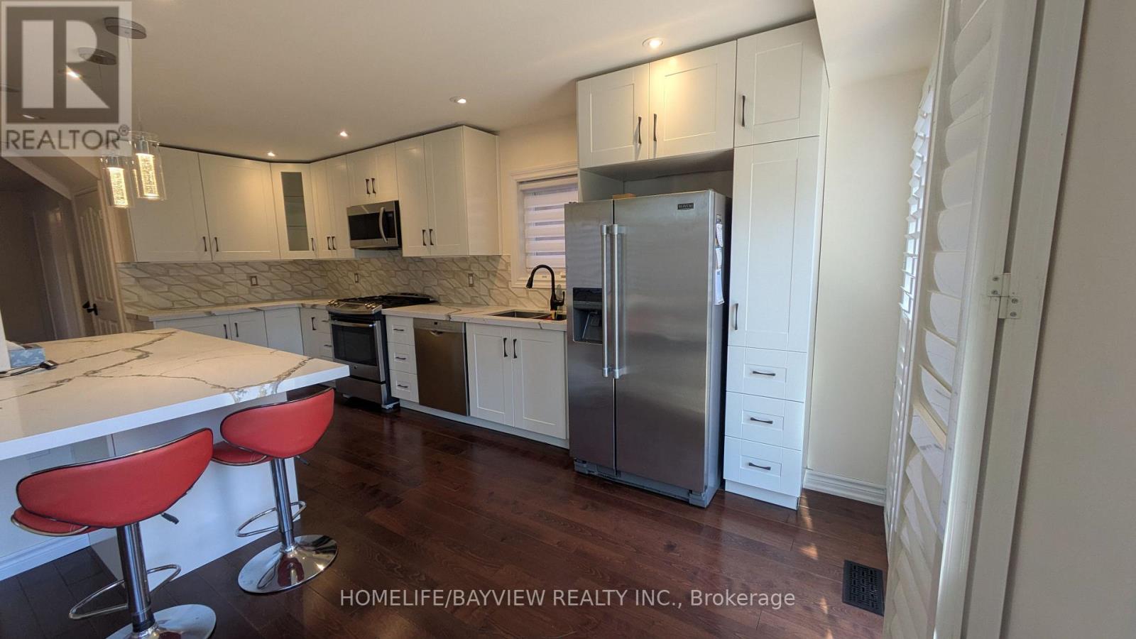 55 Woodhaven Crescent, Richmond Hill, Ontario  L4E 3T2 - Photo 7 - N13101346