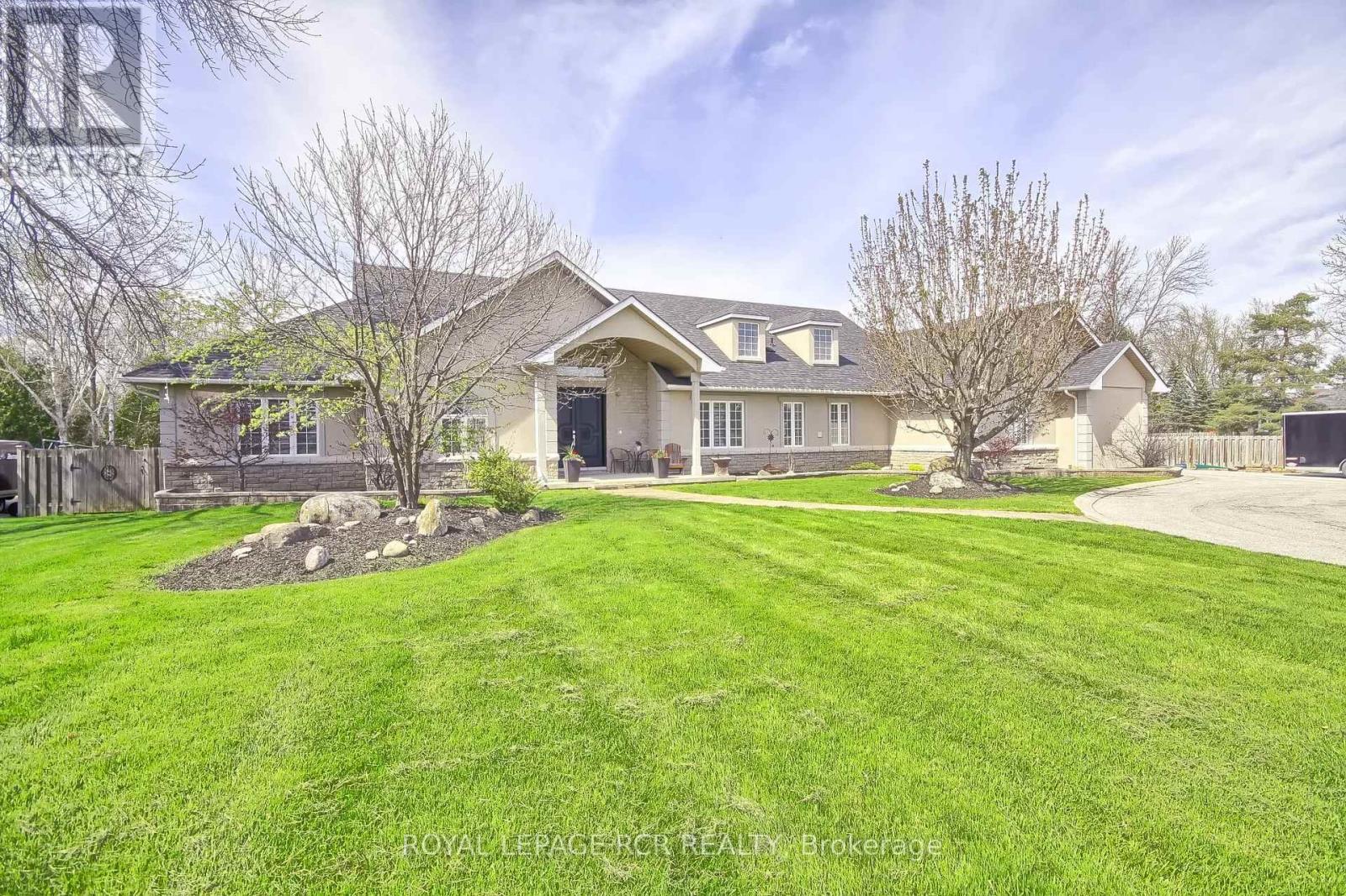 1288 Shore Acres Drive, Innisfil, Ontario  L0L 1R0 - Photo 2 - N13101408