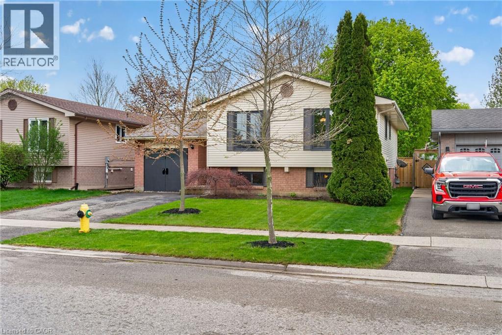 52 Latzer Crescent, Brantford, Ontario  N3V 1E1 - Photo 3 - 40827380