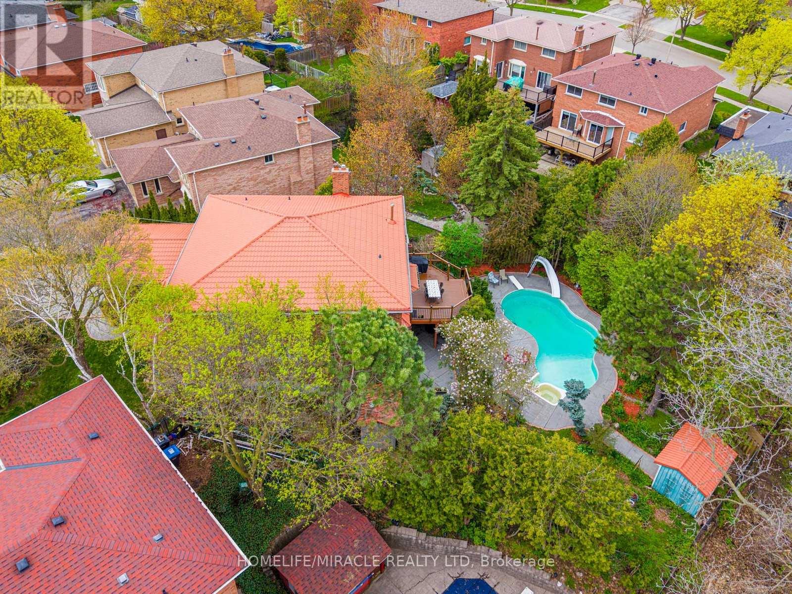 2023 Jacamar Court, Mississauga, Ontario  L5L 3P7 - Photo 46 - W13099474