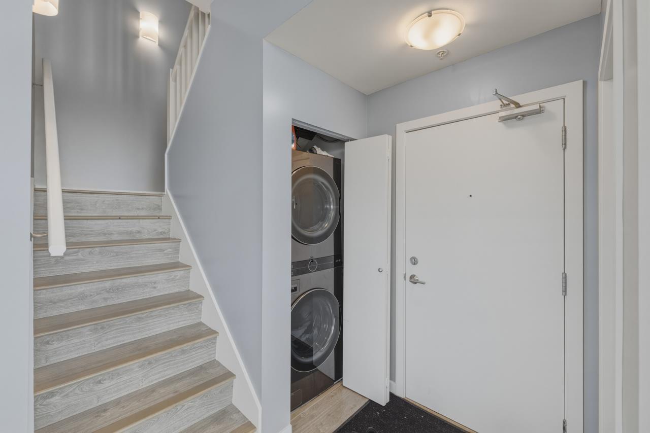 2701 13303 Central Avenue, Surrey, British Columbia  V3T 0K6 - Photo 15 - R3106495