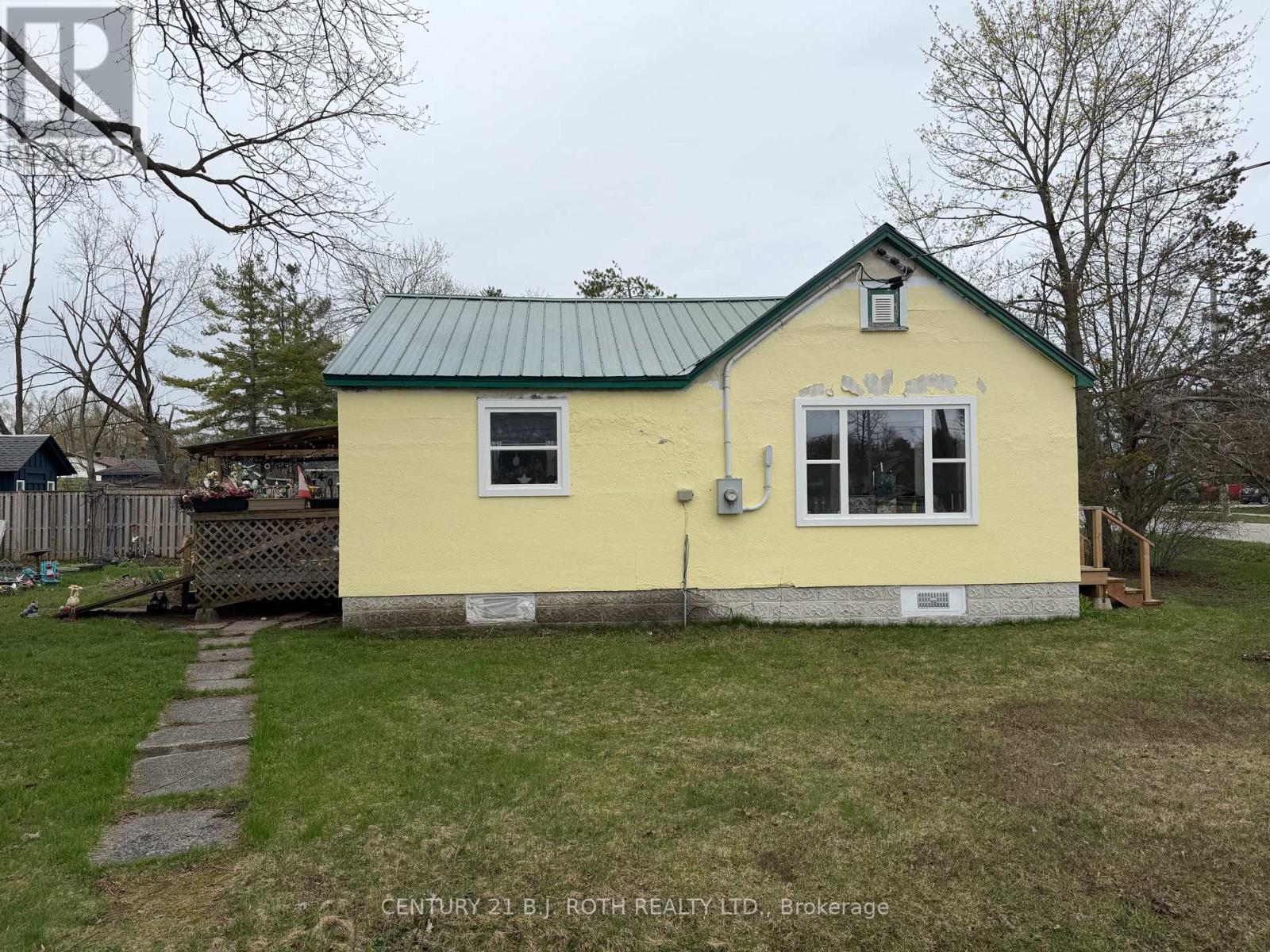385 MARY STREET, Orillia, Ontario