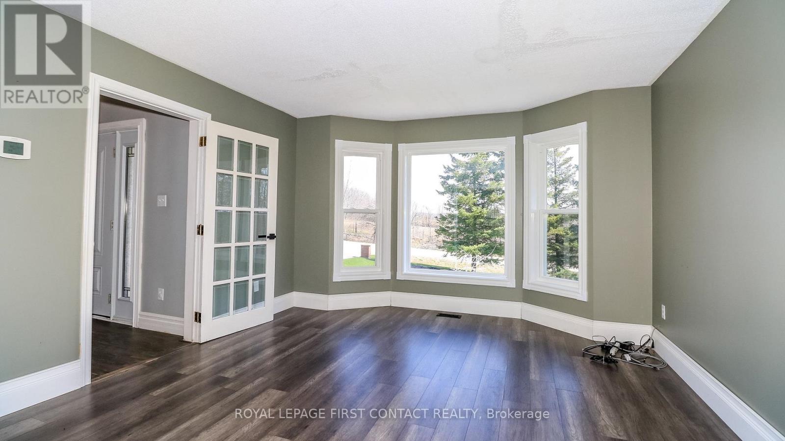 602 Scarlett Line, Springwater, Ontario  L0L 1V0 - Photo 24 - S13101432