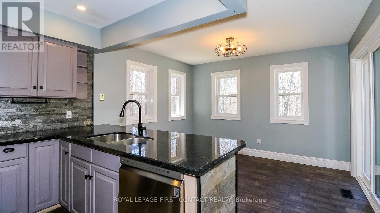 602 Scarlett Line, Springwater, Ontario  L0L 1V0 - Photo 28 - S13101432