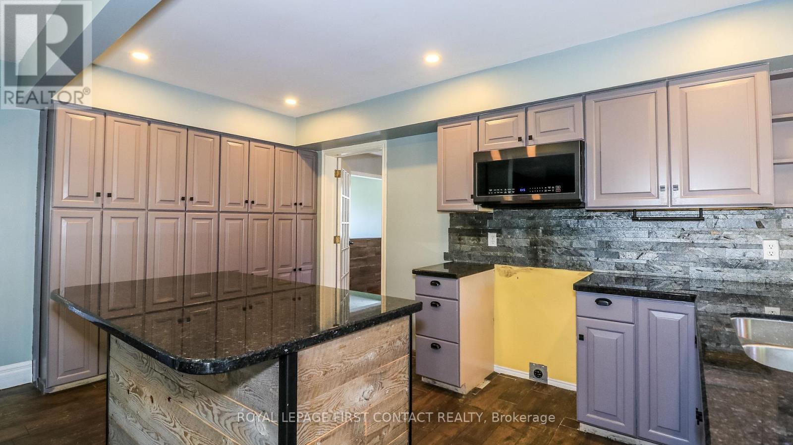 602 Scarlett Line, Springwater, Ontario  L0L 1V0 - Photo 29 - S13101432
