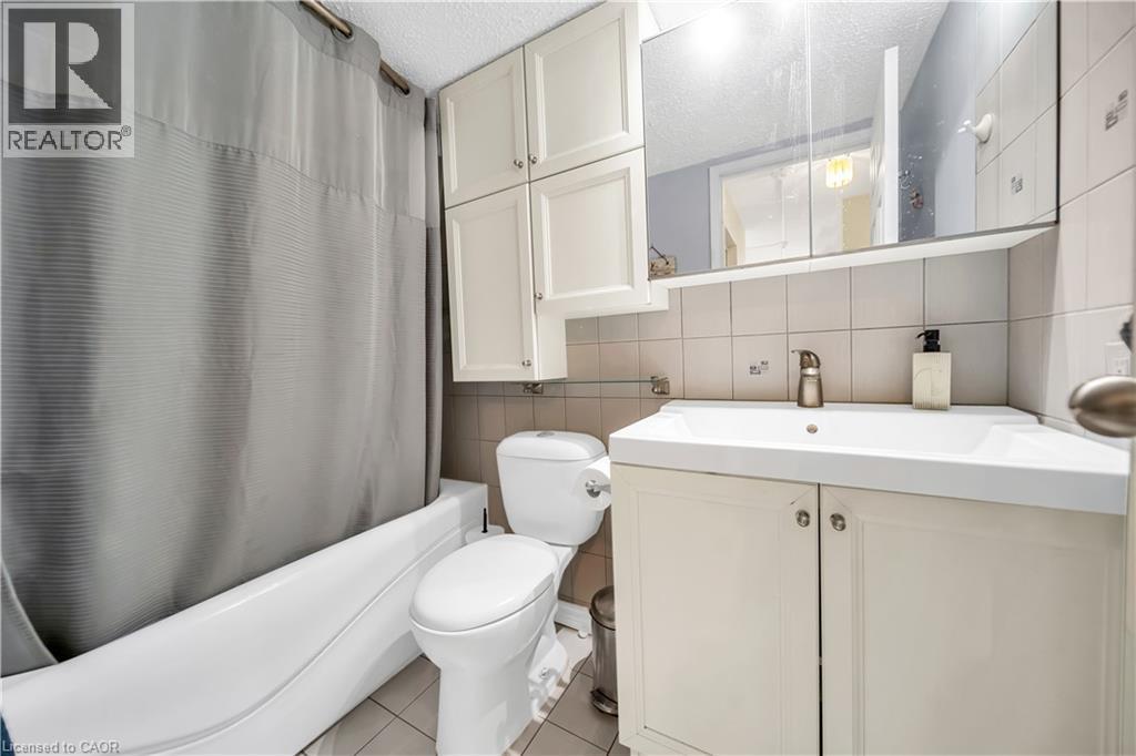 19 Woodlawn Road E Unit# 303, Guelph, Ontario  N1H 7B1 - Photo 28 - 40818329