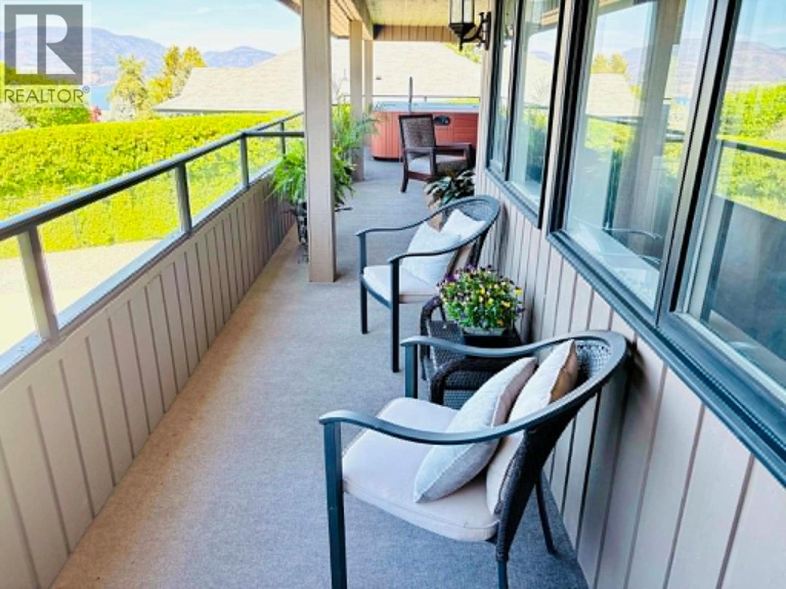 307 Stellar Drive, Kelowna, British Columbia  V1W 4K5 - Photo 18 - 10371109