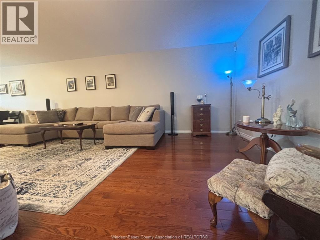 391 Jewel Street, Lasalle, Ontario  N9J 3X4 - Photo 6 - 26010491